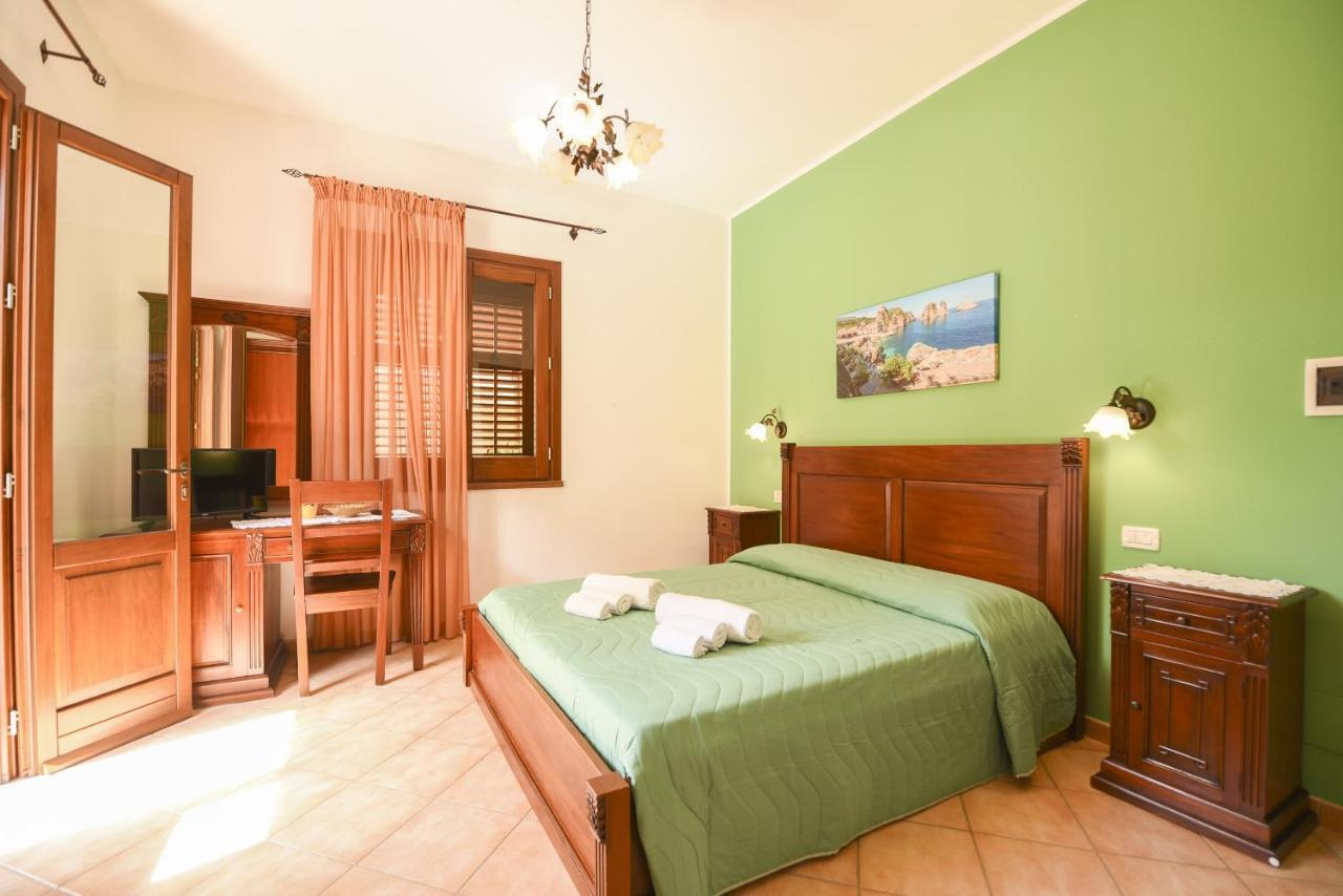 Aurora Castelluzzo Bed and Breakfast Buitenkant foto