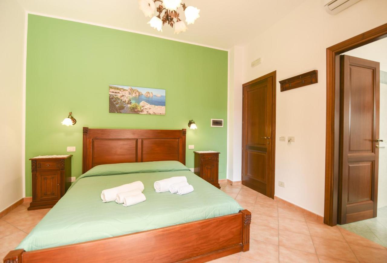 Aurora Castelluzzo Bed and Breakfast Buitenkant foto