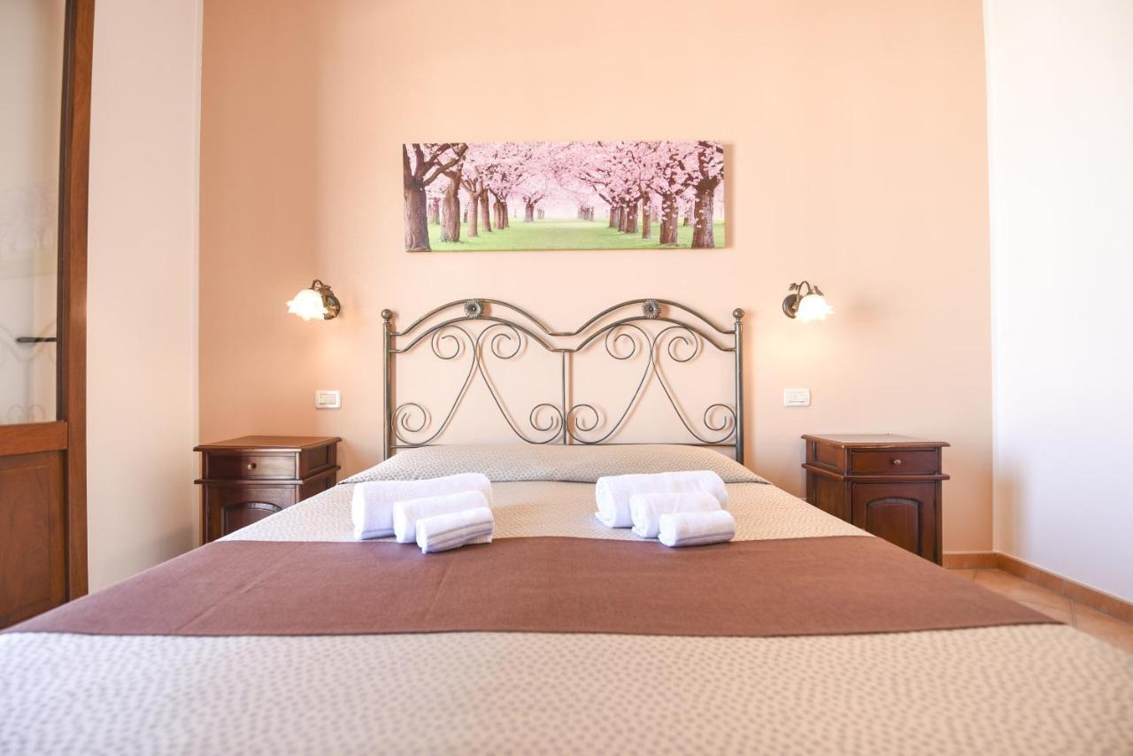 Aurora Castelluzzo Bed and Breakfast Buitenkant foto