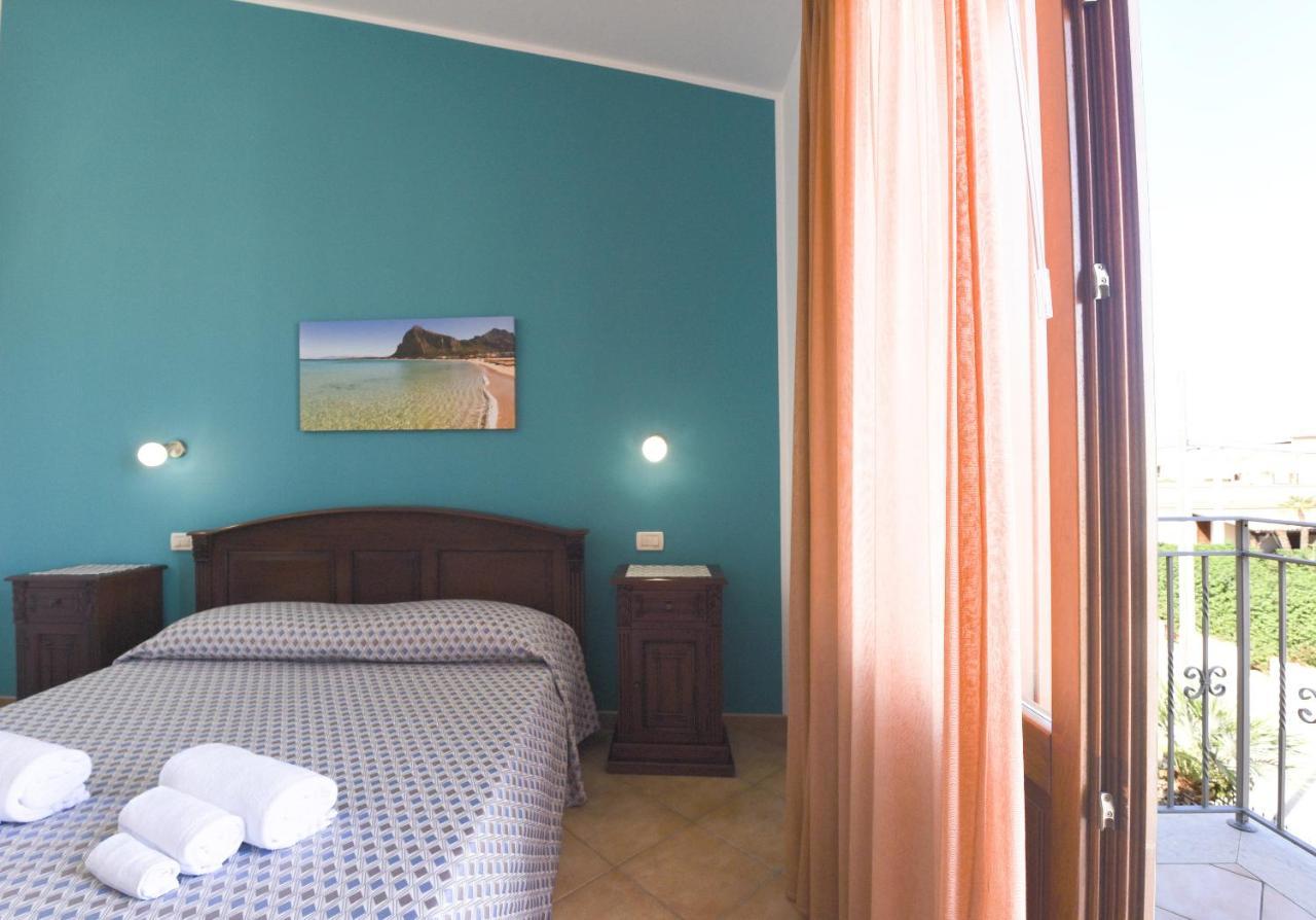 Aurora Castelluzzo Bed and Breakfast Buitenkant foto