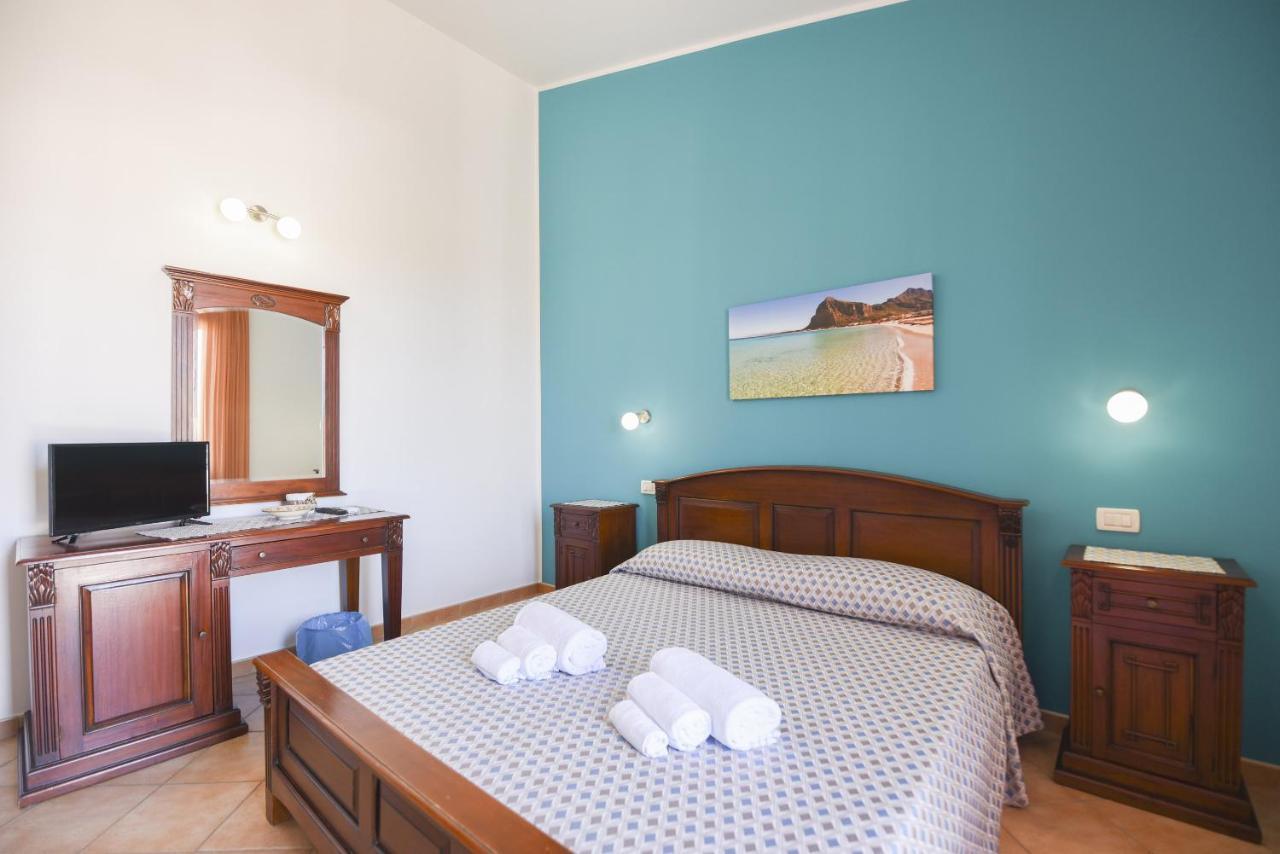 Aurora Castelluzzo Bed and Breakfast Buitenkant foto