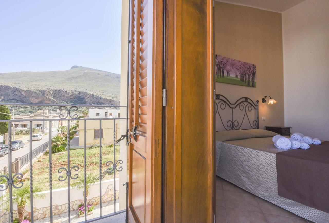Aurora Castelluzzo Bed and Breakfast Buitenkant foto