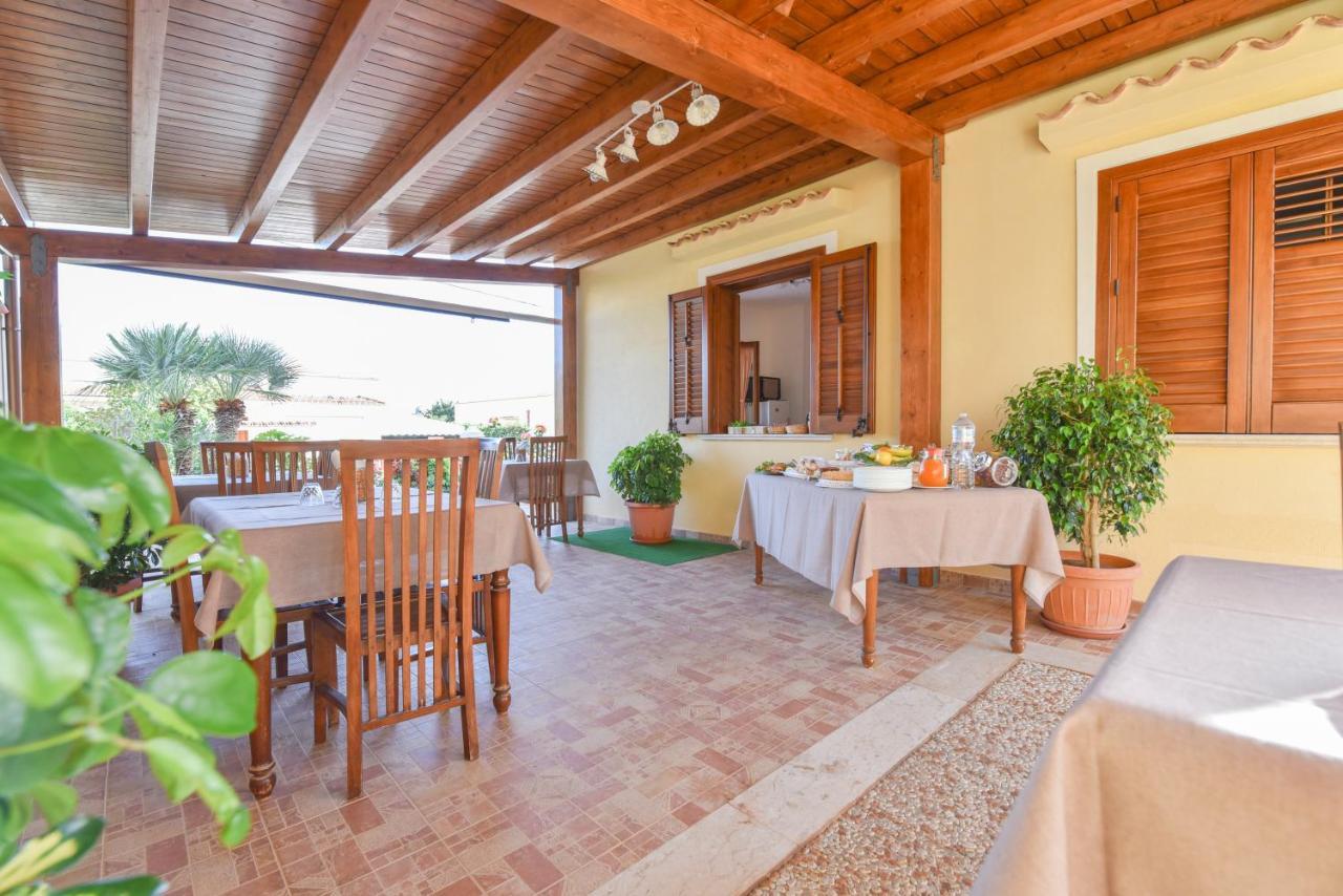 Aurora Castelluzzo Bed and Breakfast Buitenkant foto