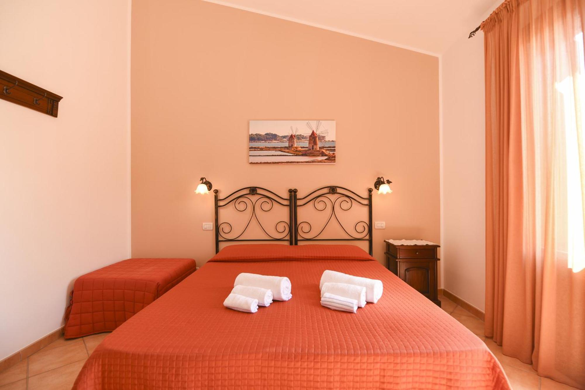 Aurora Castelluzzo Bed and Breakfast Kamer foto