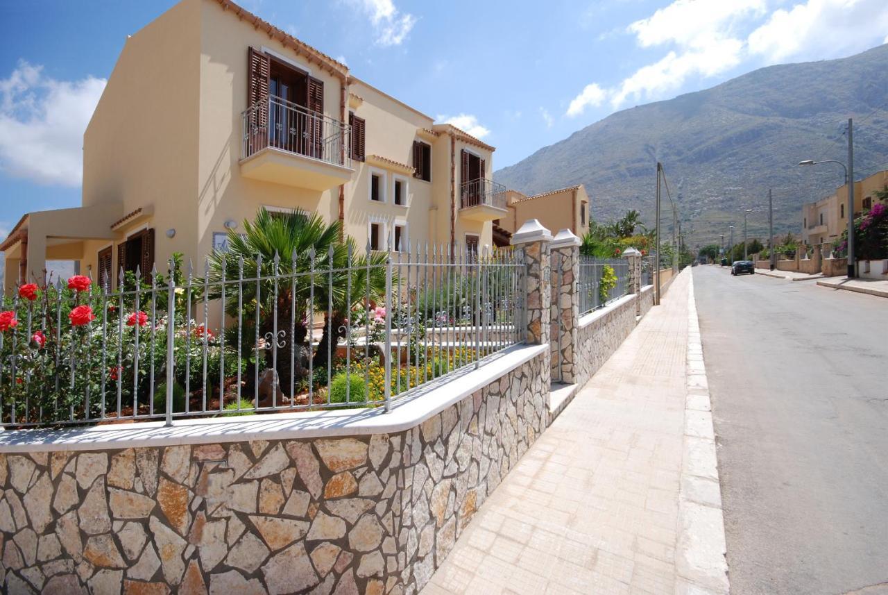 Aurora Castelluzzo Bed and Breakfast Buitenkant foto